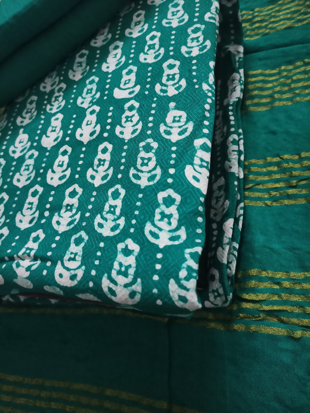 Women's Rayon Unstitched Batik Bandhani Dress with Jacquard Fabrics 05