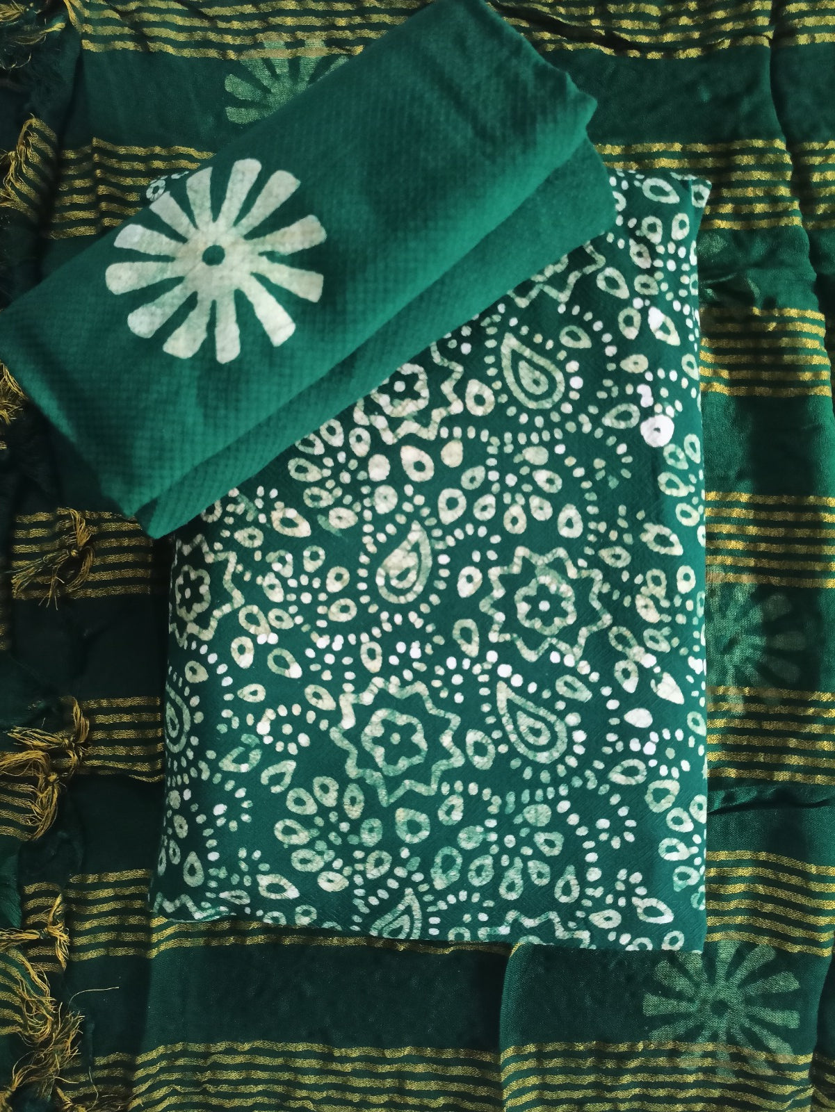 Women's Rayon Unstitched Batik Bandhani Dress with Jacquard Fabrics Wholesale